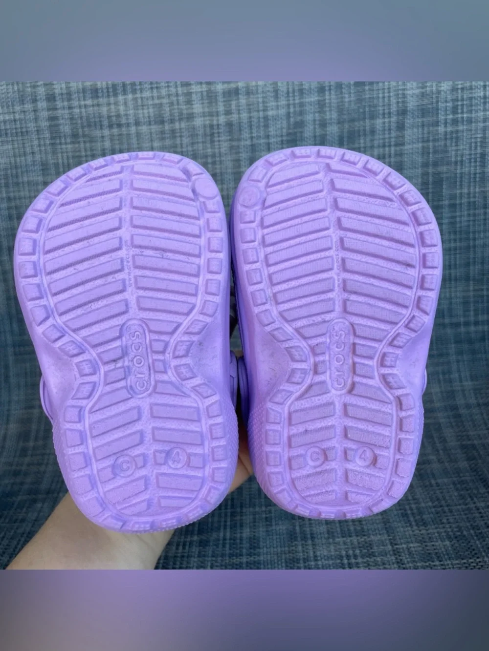 CROCS Kids Fuzzy-Lined Classic Clogs Bundle Lavender / Taupe Infant size 4